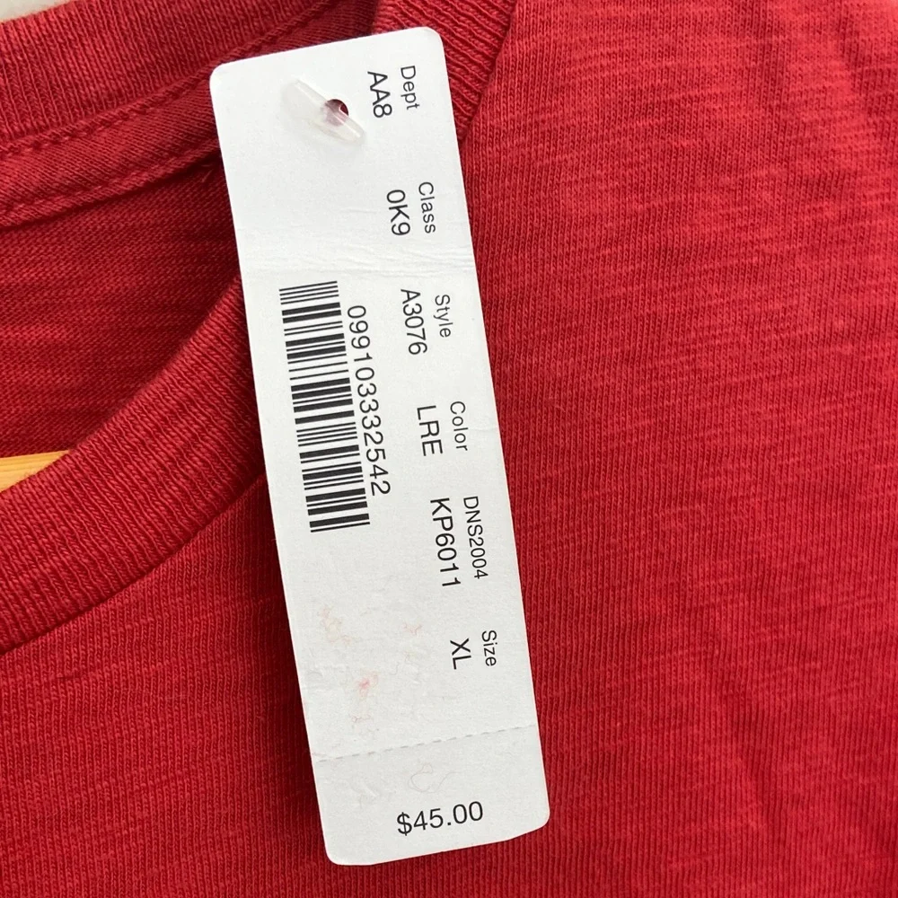 NWT Men’s J. Crew Red and Blue Block Tee XL- 100%‎ Cotton